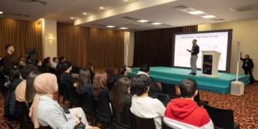 Hepsiburada, 6. Verimlilik ve Teknoloji Fuarı'nda gençlere yapay zeka eğitimi verdi 19 Hepsiburada, 6. Verimlilik ve Teknoloji Fuarı'nda gençlere yapay zeka eğitimi verdi