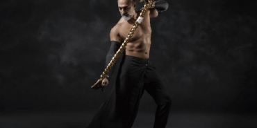 Monaco Chain by Sözer'in altın zincir serisinin kampanya yüzü Selim Bayraktar oldu 32 Monaco Chain by Sözer'in altın zincir serisinin kampanya yüzü Selim Bayraktar oldu