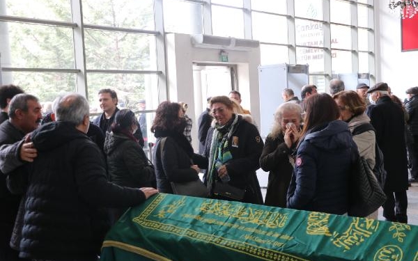 Özgür Özel, Ankara'da cenazeye katıldı