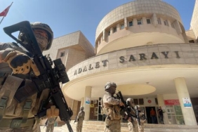 Şanlıurfa'da DEAŞ operasyonunda 4 tutuklama 13 Şanlıurfa'da DEAŞ operasyonunda 4 tutuklama