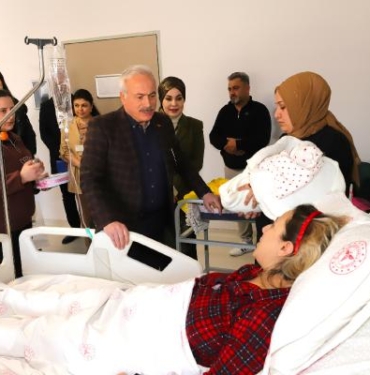 Şehit ağabeyinin doğum gününde anne oldu